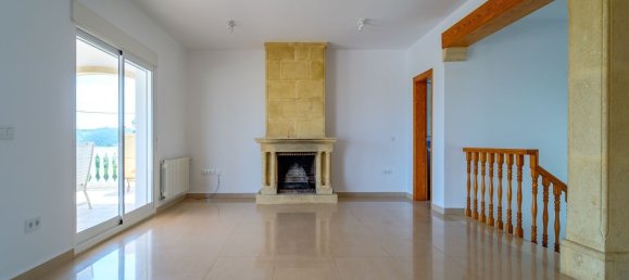 4 bedrooms Villa in Javea, Spain No. 11963 3