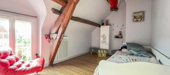 3 bedrooms House in Dreux, France No. 157943 8