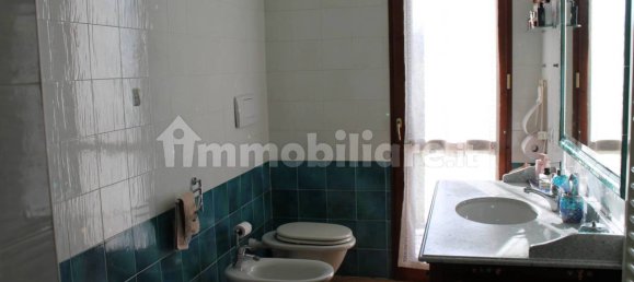 3 bedrooms House in Traversetolo, Italy No. 94621 14