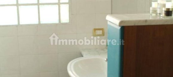 3 bedrooms House in Traversetolo, Italy No. 94621 13