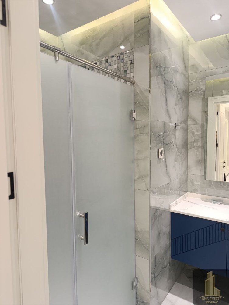 3 bedrooms Apartment in Khatay, Azerbaijan No. 1499