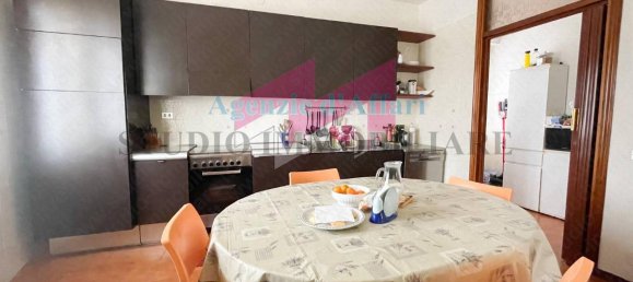 10-salle Villa à Sermide e Felonica, Italy No. 89036 3