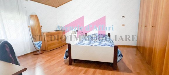 10-salle Villa à Sermide e Felonica, Italy No. 89036 5