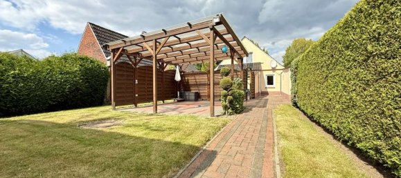 3 rooms House in Leer, Germany No. 269257 8