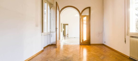 5 rooms Building in Cesena, Italy No. 84667 10