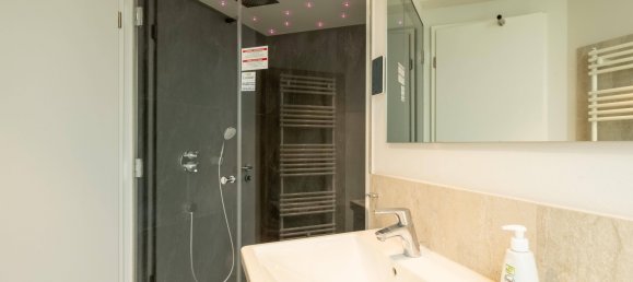 Отель, гостиница с 3 комнатами в Любек, Германия № 95646 11