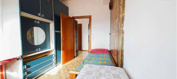 5 rooms Penthouse in Rome, Italy No. 32297 35