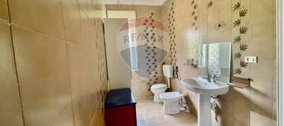 4 bedrooms Apartment in Caltanissetta, Italy No. 328475 6