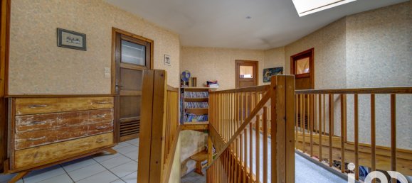 Adosado de 4 dormitorios en Lachaussee, France No. 60930 5