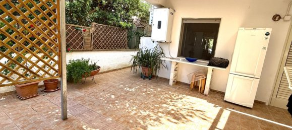 3 rooms Apartment in Uggiano la Chiesa, Italy No. 298716 13