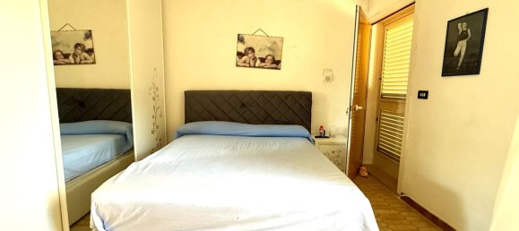 3 rooms Apartment in Uggiano la Chiesa, Italy No. 298716 11
