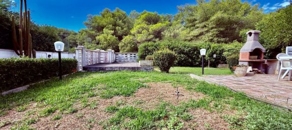 3 rooms Apartment in Uggiano la Chiesa, Italy No. 298716 23