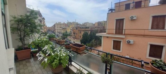 3 bedrooms Penthouse in Rome, Italy No. 334951 28