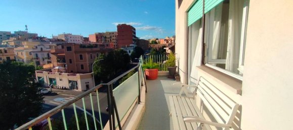 3 bedrooms Penthouse in Rome, Italy No. 334951 31