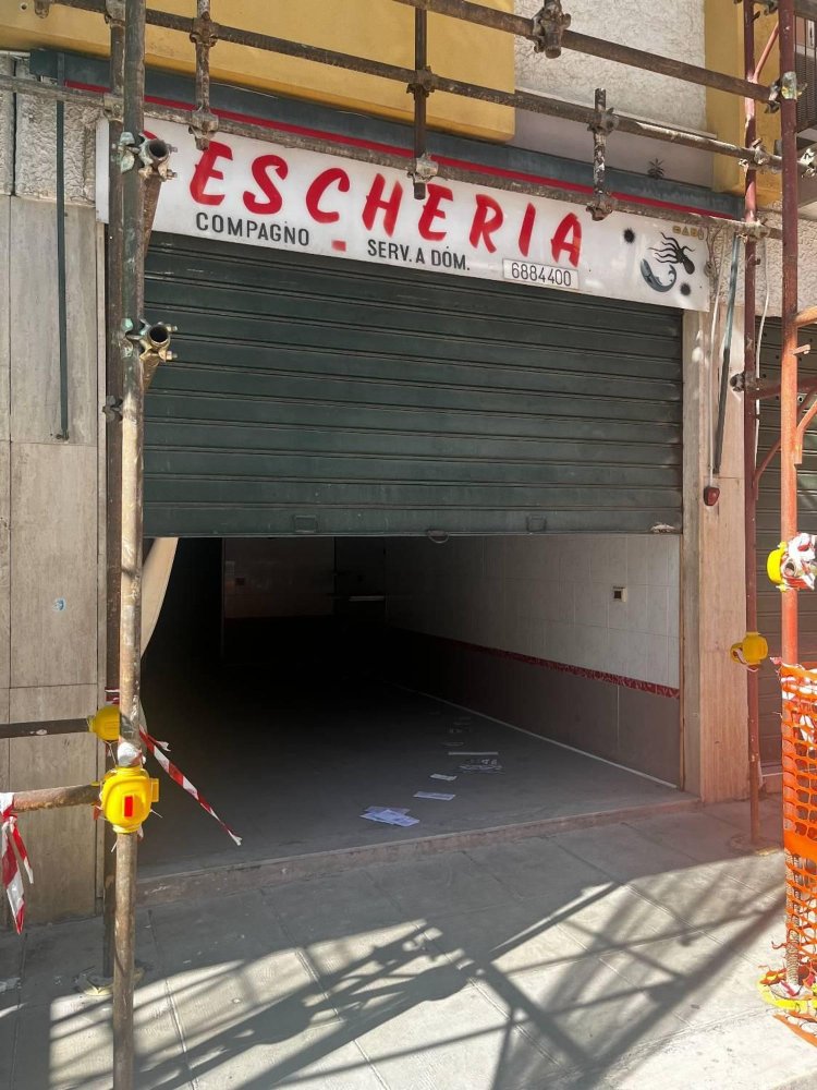 Propiedad comercial en Palermo, Italy 30 m² No. 360283
