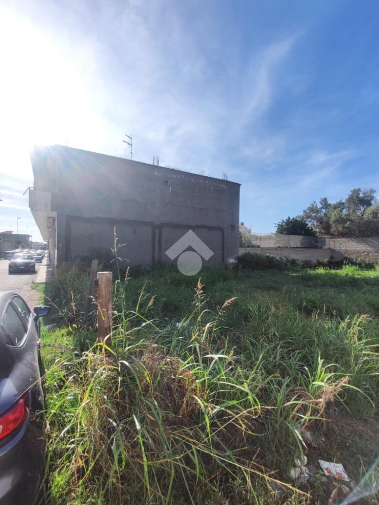 Grundstück in Afragola, Italy 600m², Nr. 358700