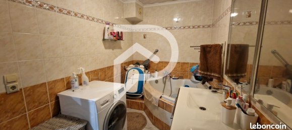 Квартира с 3 спальнями в Вильрюпт, Франция № 57286 11