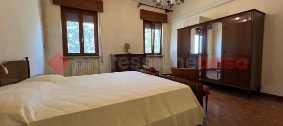 6 bedrooms House in Isola Rizza, Italy No. 272909 15