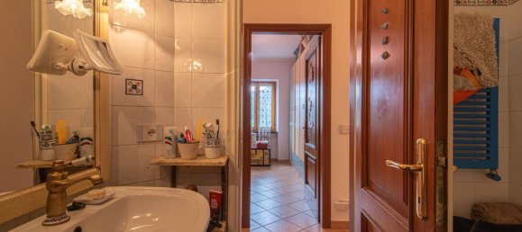 Villa de 13 habitaciónes en Chiavari, Italy No. 39516 11