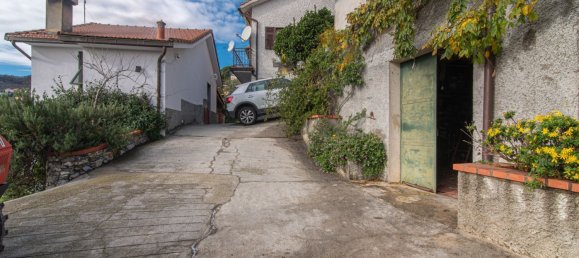 Villa de 13 habitaciónes en Chiavari, Italy No. 39516 6