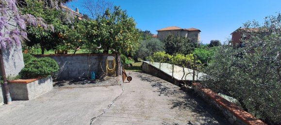 Villa de 13 habitaciónes en Chiavari, Italy No. 39516 38