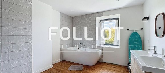 3 Schlafzimmer Haus in Manche, France, Nr. 356161 11