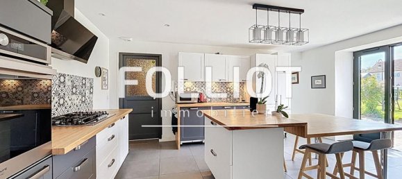 3 Schlafzimmer Haus in Manche, France, Nr. 356161 4