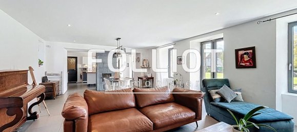 3 Schlafzimmer Haus in Manche, France, Nr. 356161 8