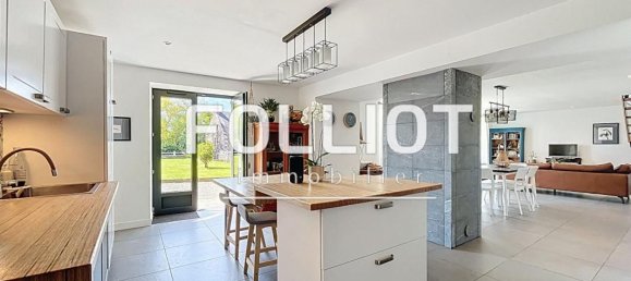 3 Schlafzimmer Haus in Manche, France, Nr. 356161 5