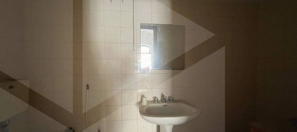 1 room Commercial property in Bari, Italy No. 22245 8