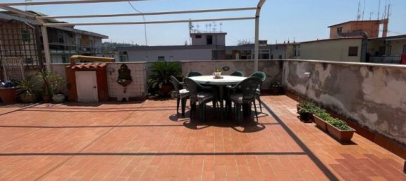 4 bedrooms Apartment in Ercolano, Italy No. 320404 15