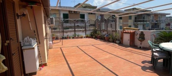 4 bedrooms Apartment in Ercolano, Italy No. 320404 14