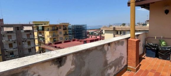 4 bedrooms Apartment in Ercolano, Italy No. 320404 11