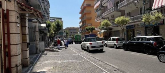 4 bedrooms Apartment in Ercolano, Italy No. 320404 19