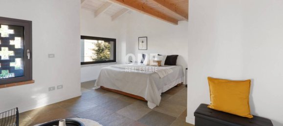 Вилла с 4 спальнями в Лураго Мариноне, Италия № 12375 29