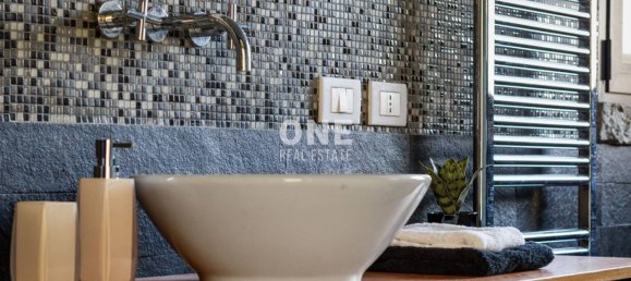 Вилла с 4 спальнями в Лураго Мариноне, Италия № 12375 26