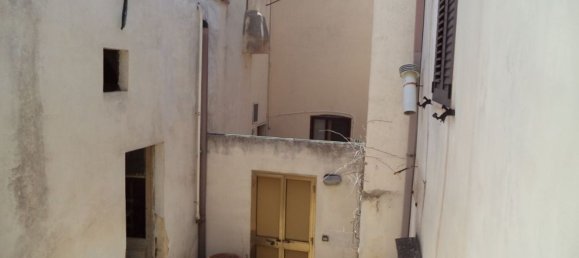 Villa de 13 habitaciónes en Sannicola, Italy No. 86771 37