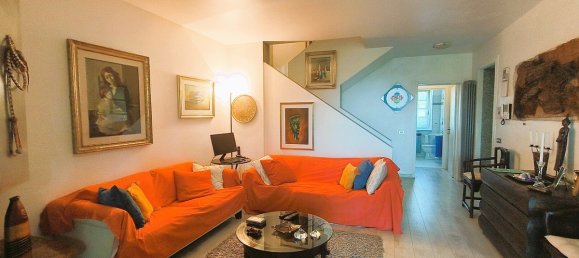 Casa de 3 dormitorios en Arizzano, Italy No. 296927 12