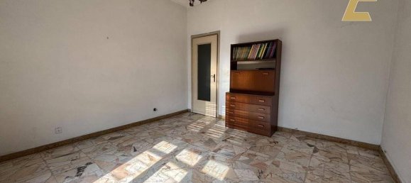 Villa de 5 habitaciónes en Villanova d'Asti, Italy No. 172517 16