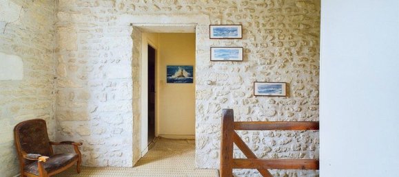 4 Schlafzimmer Haus in La Jarrie, France, Nr. 311848 10