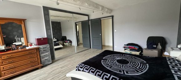 3 Schlafzimmer Haus in Fresnoy-le-Chateau, France, Nr. 236970 10