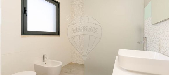 4 bedrooms House in Setubal, Portugal No. 175838 7