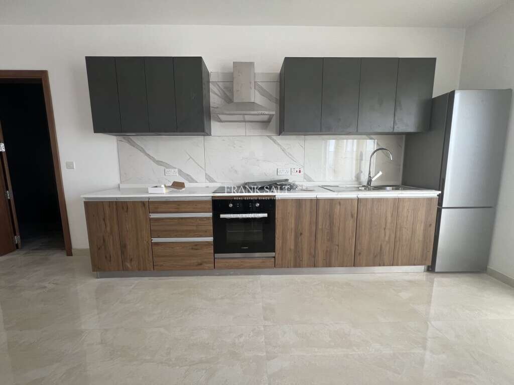 2 غرف نوم بانتهاوس في Fgura, Malta رقم 8184