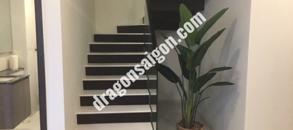 124m² Apartment in District 3, Vietnam No. 10598 18