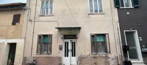 3 rooms Apartment in Roverbella, Italy No. 227962 20