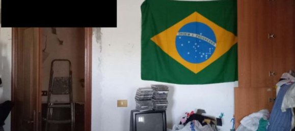 Casa de 5 divisões em Pieve Porto Morone, Italy N.º 311909 17