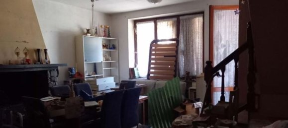 Casa de 5 divisões em Pieve Porto Morone, Italy N.º 311909 8