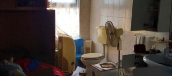 Casa de 5 divisões em Pieve Porto Morone, Italy N.º 311909 19