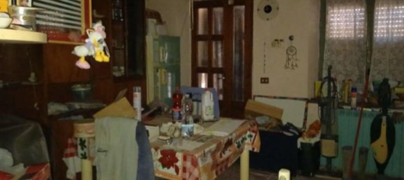 Casa de 5 divisões em Pieve Porto Morone, Italy N.º 311909 11