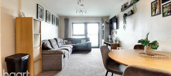 2 Schlafzimmer Wohnung in Rainham, United Kingdom, Nr. 4857 6